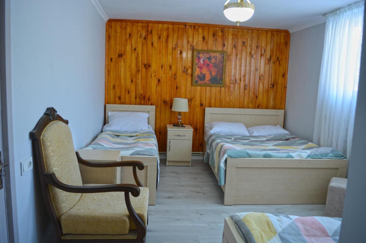 Guesthouse Of Manoni Ratiani Mestia Exteriér fotografie