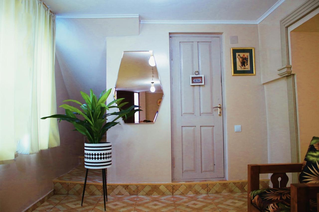 Guesthouse Of Manoni Ratiani Mestia Exteriér fotografie